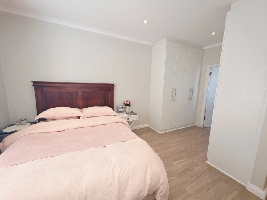 3 Bedroom Property for Sale in Parklands North Western Cape